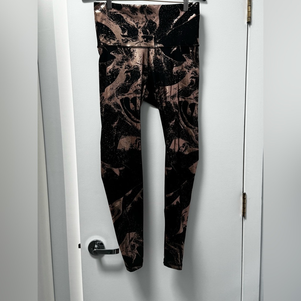 Old Navy Abstract Black and Brown Leggings